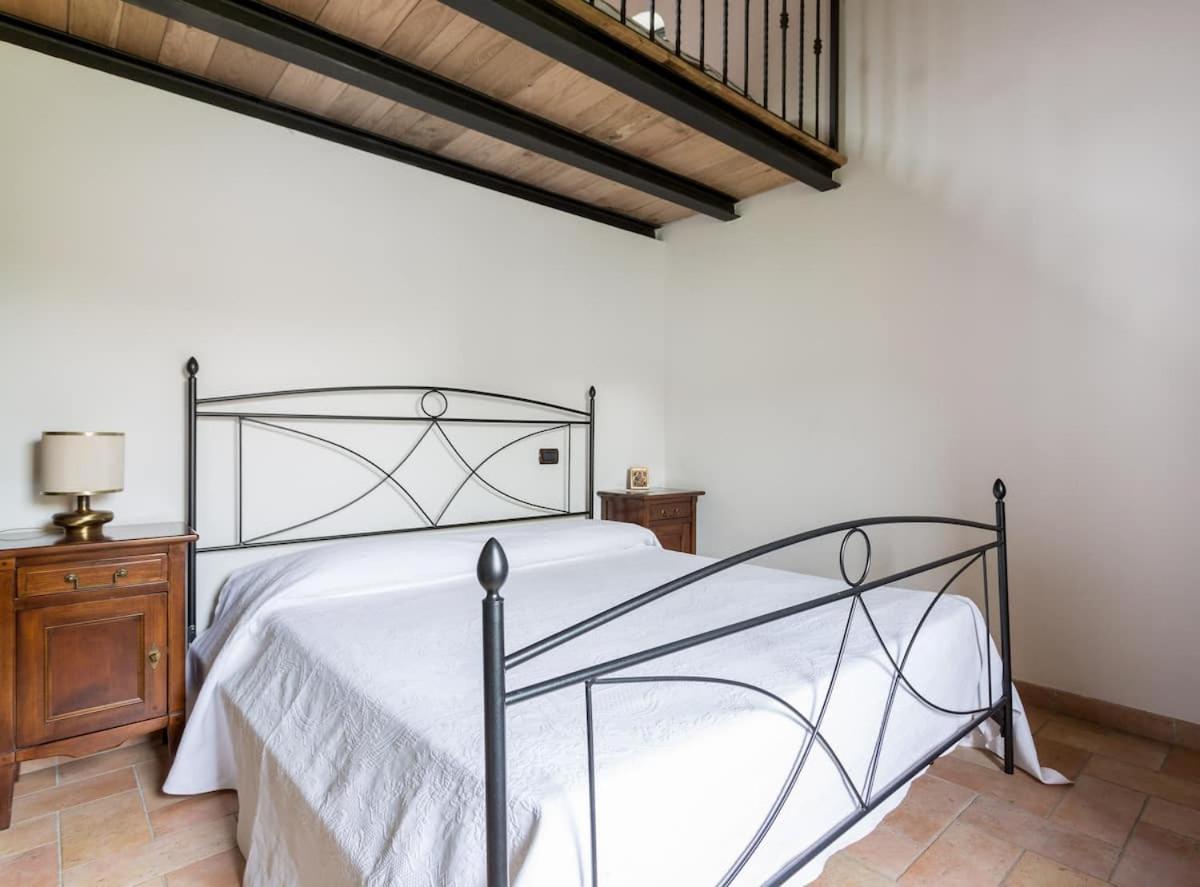 Casa Ridente Nella Valle Del Menotre Con Giardino Pale Экстерьер фото